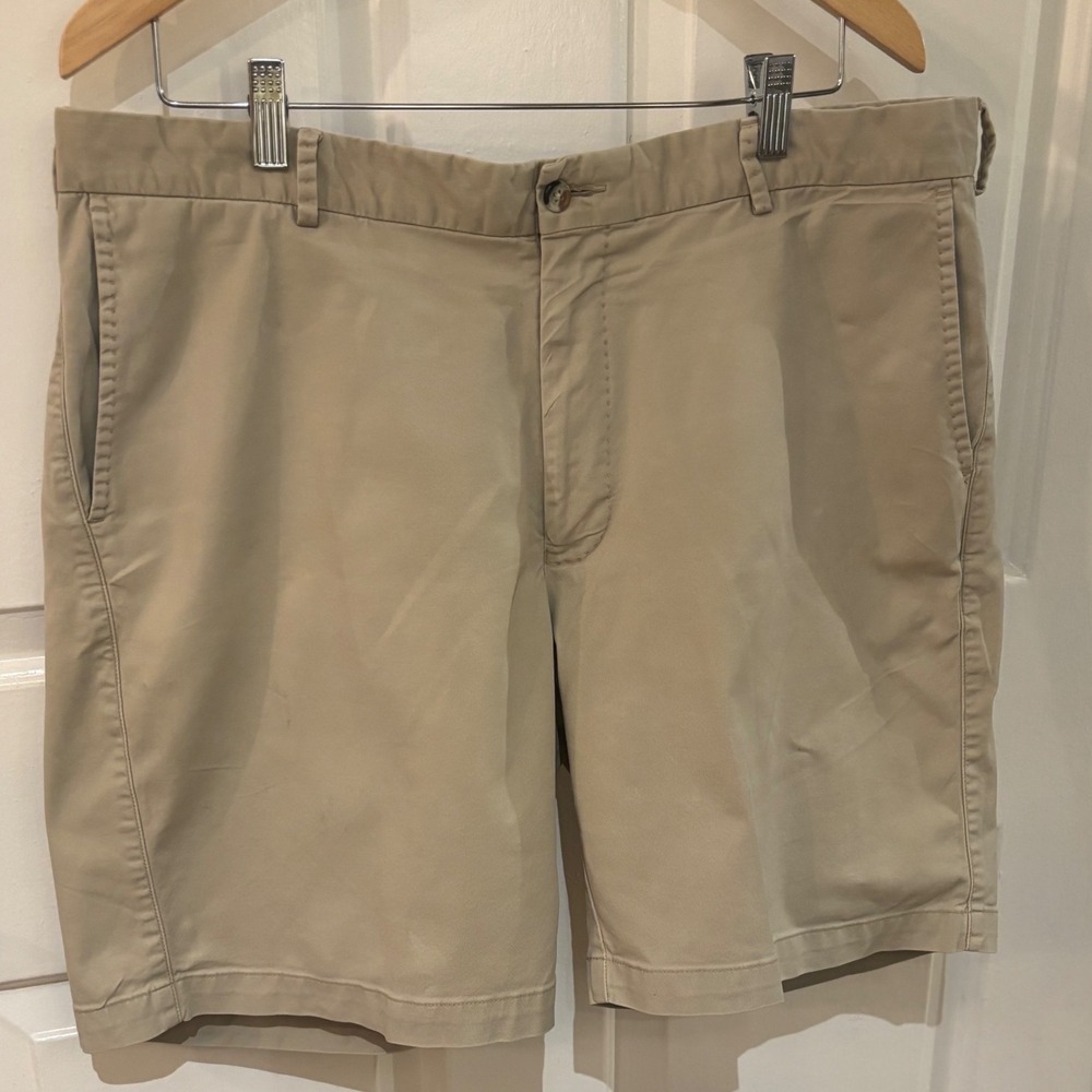 Peter Millar Mens 38 Khaki Chino Shorts Tan Cotton Twill Flat Front Golf Casual